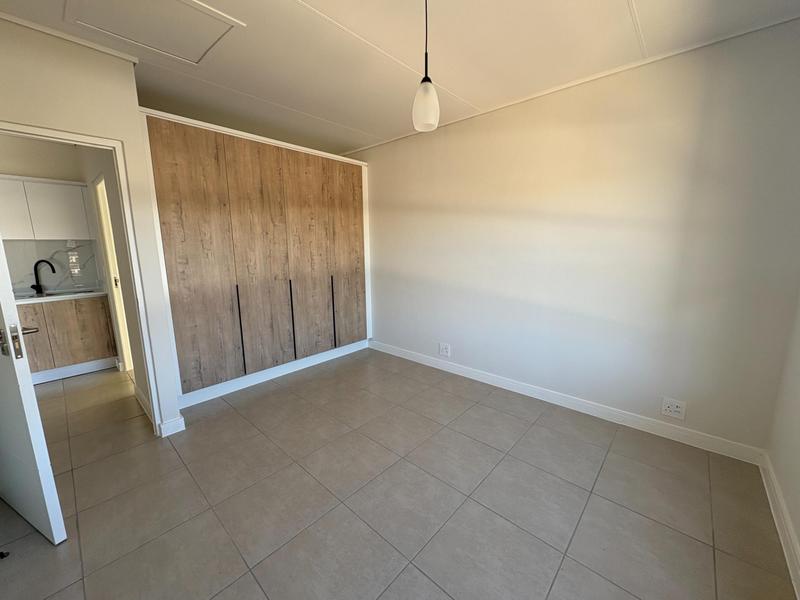 To Let 1 Bedroom Property for Rent in Richwood Western Cape